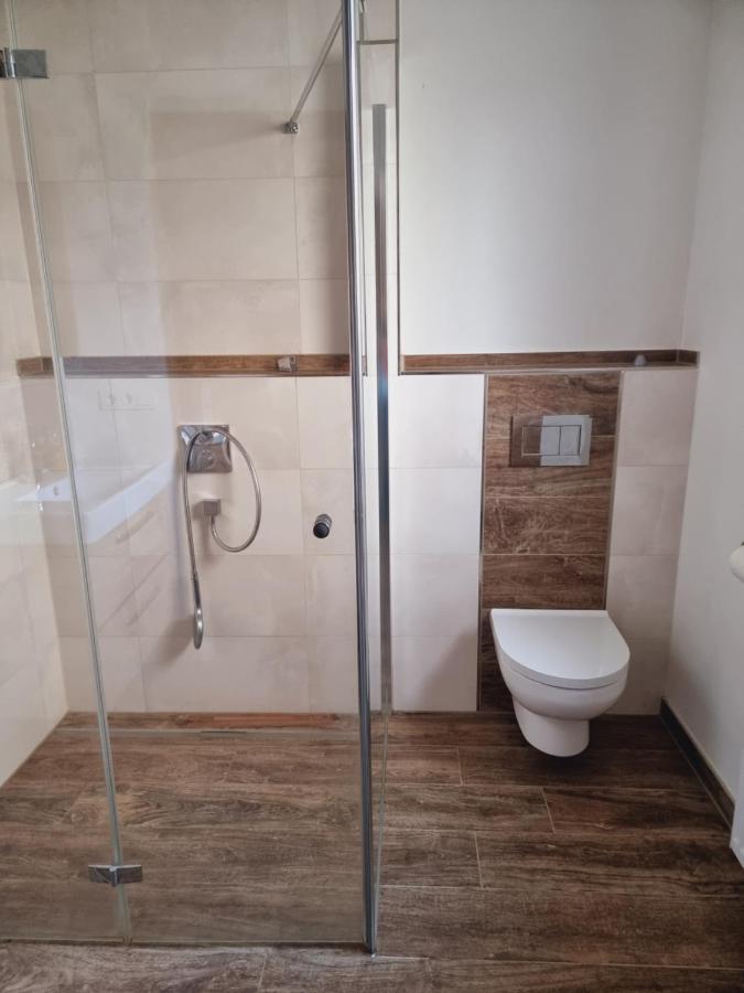 Wohlfuehloase Apartment Санкт Вендел Екстериор снимка